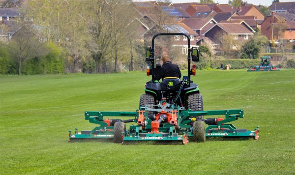 CRX-400 Golf & Sports Turf Mower